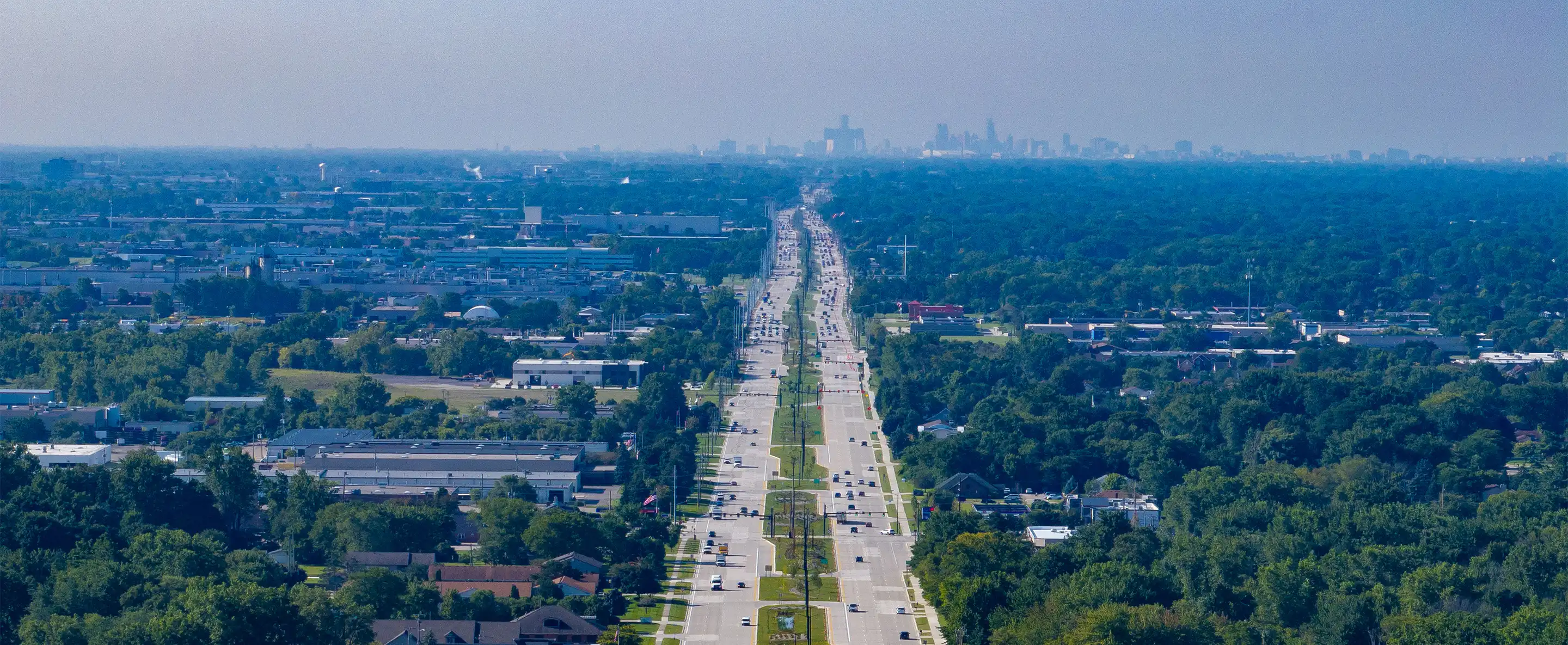Flyover view of the corridor centered on Mound road.